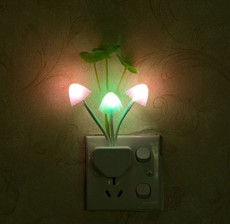 LED Mushroom Night Light β 3 Colour Sensor Novelty Lamp | Zanlo UK